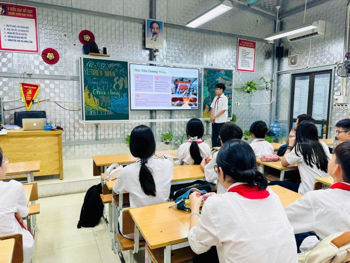 Trường THCS Huy Văn tuyên truyền PCCC và CNCH