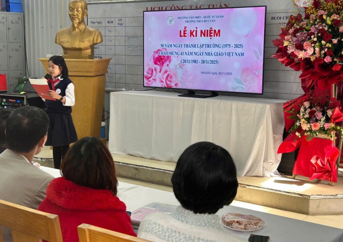 TRƯỜNG THCS HUY VĂN – 50 NĂM DẤU ẤN VÀ PHÁT TRIỂN - KỶ NIỆM 43 NĂM NGÀY NHÀ GIÁO VIỆT NAM 20/11