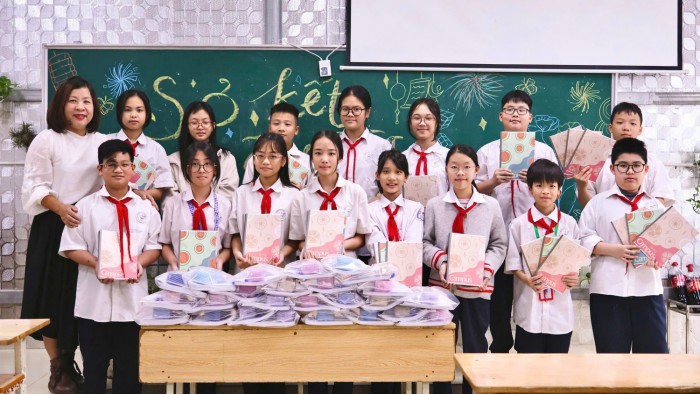 TRƯỜNG THCS HUY VĂN SƠ KẾT HỌC KÌ I NĂM HỌC 2025 - 2026