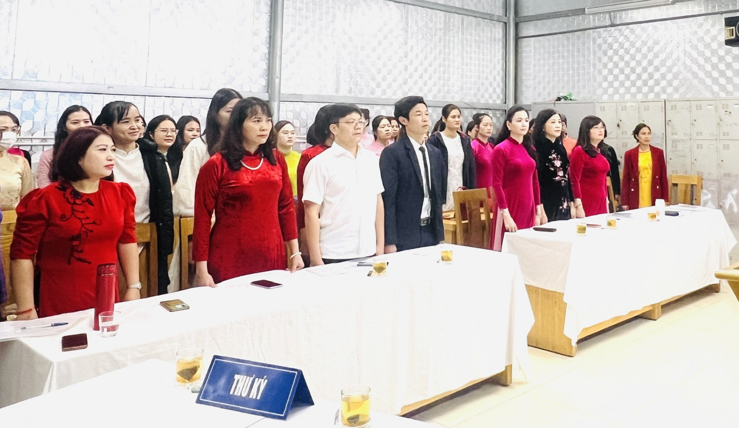 Sáng nay (13/12/2025), Công đoàn Trường THCS Huy Văn đã long trọng tổ chức Đại hội Công đoàn nhiệm kỳ 2025–2030