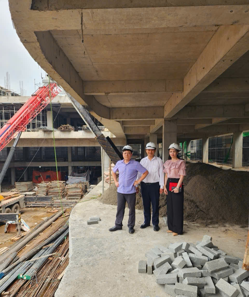 Kiểm tra, giám sát tiến độ xây dựng trường THCS Huy Văn